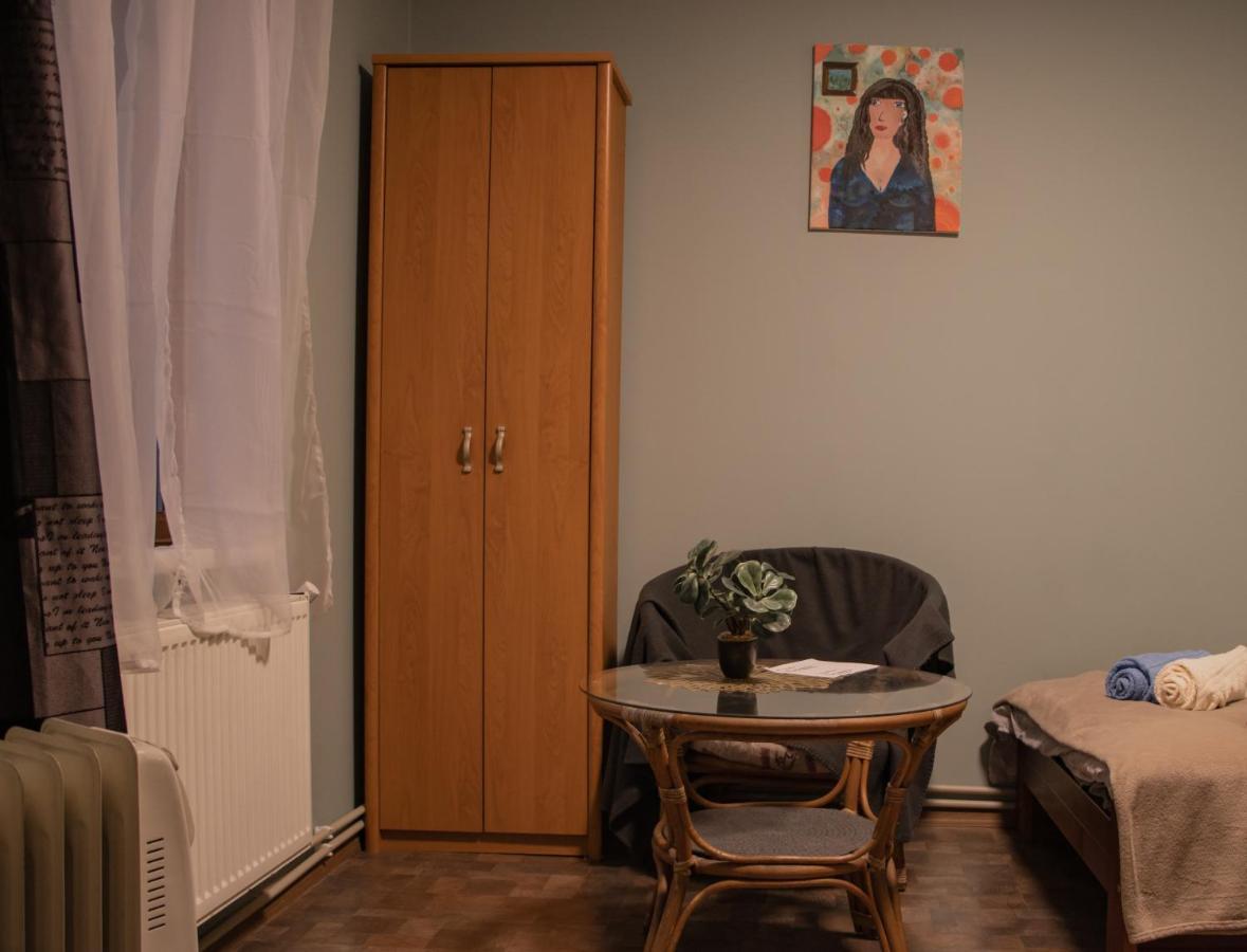 Kurbrauksim Windau Rooms Вентспилс Экстерьер фото
